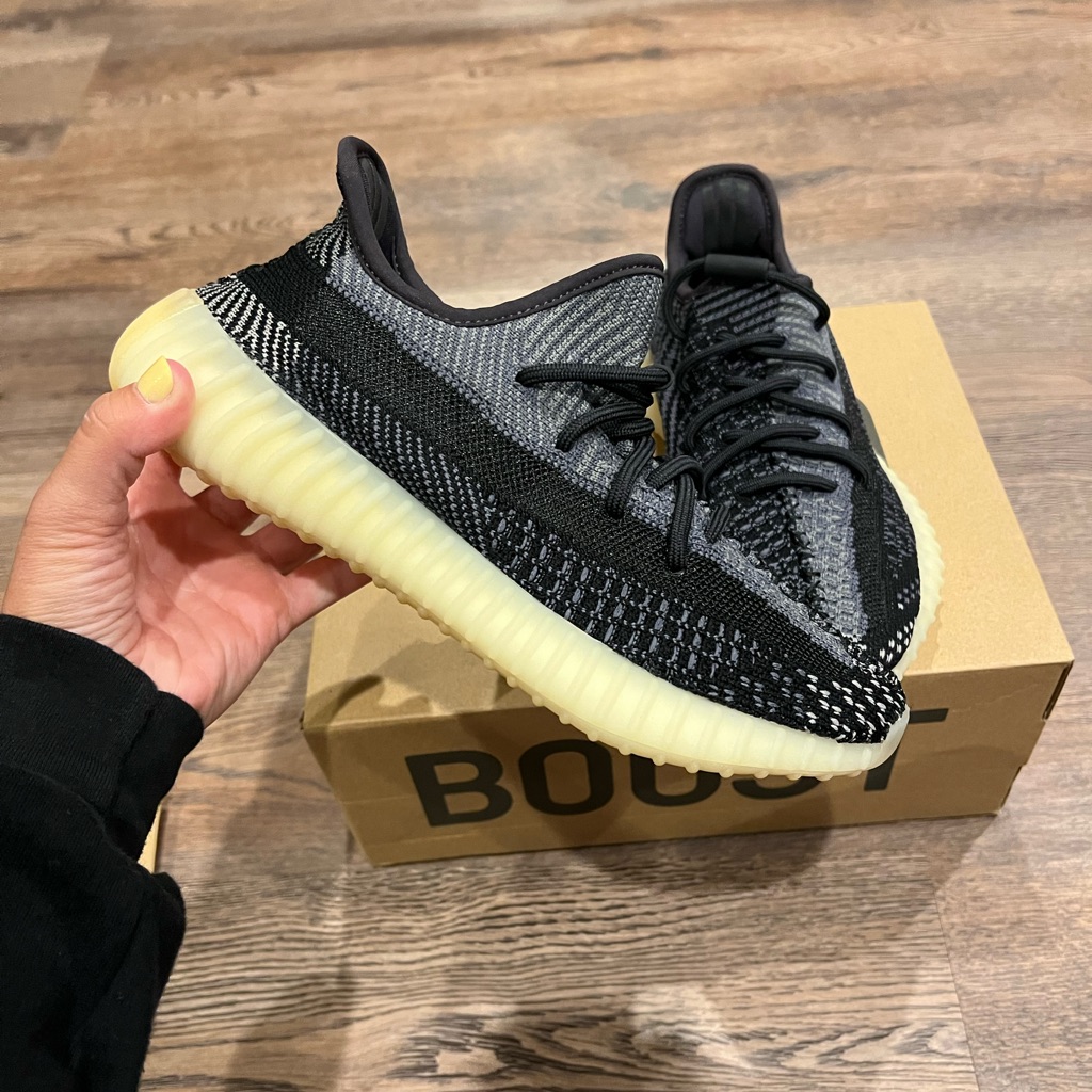 Adidas Yeezy Boost 350 V2 - Carbon